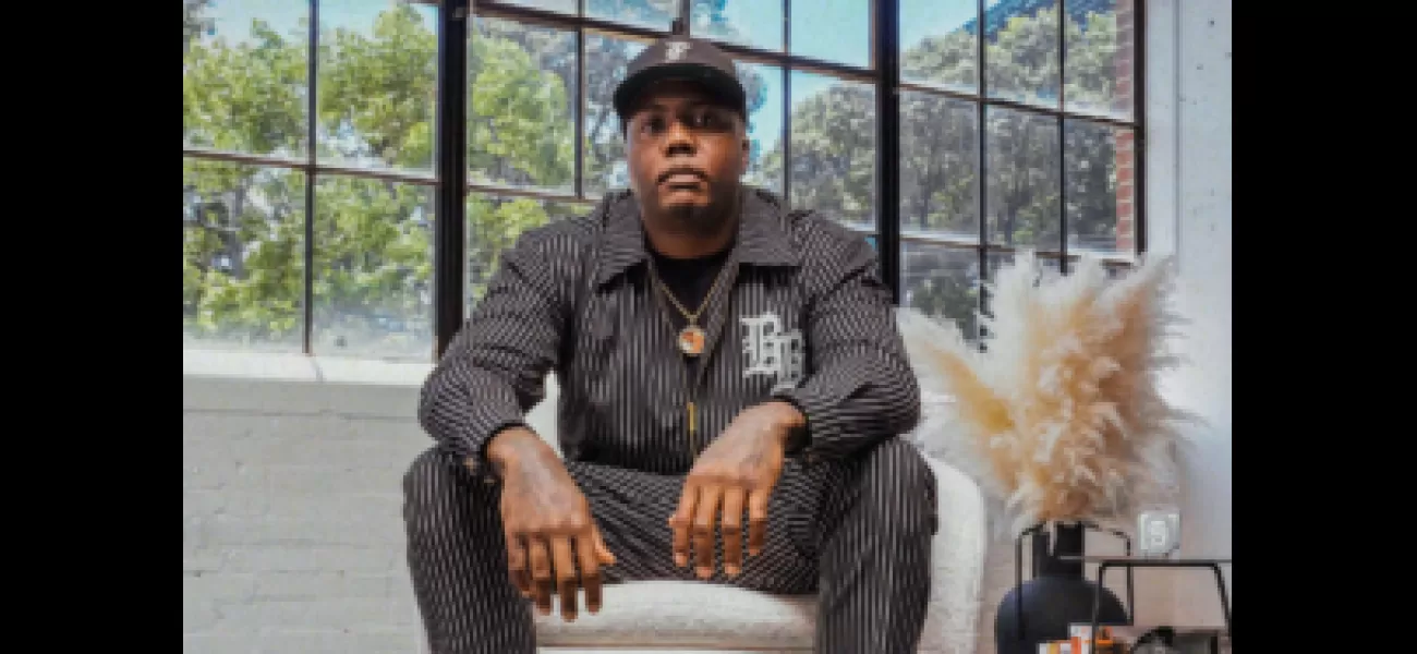 Jeffery Jackson is the owner of J. Squared Productions, a multimedia production company.

Jeffery Jackson is the owner of J. Squared Productions, a multimedia production company offering creative services.