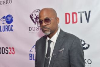 Don't settle for $1M: Dame Dash advises that it's not enough to remain a millionaire.