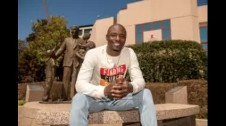 Santonio Holmes uses his own trials to inspire others to triumph over Sickle Cell Disease and advocate for those living with it.