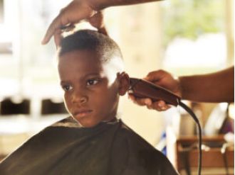 Ohio barber gives free haircuts to homeless people to help them look presentable for job interviews.