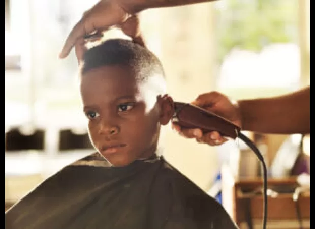 Ohio barber gives free haircuts to homeless people to help them look presentable for job interviews.