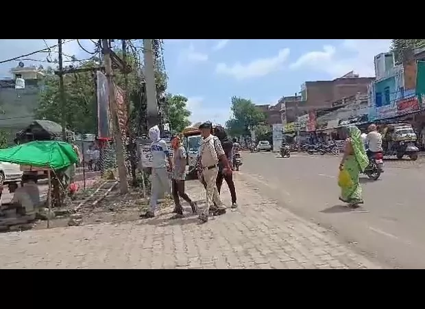 Police in Madhya Pradesh marched four accused of gang-rape in Shivpuri in a procession to the court.