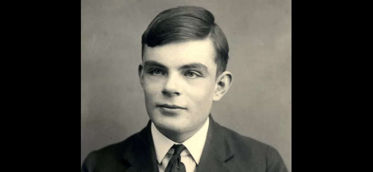 LGBT+ veterans support the demand for a statue of Alan Turing in Trafalgar Square.
