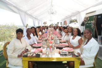 Discover the best black-owned bed & breakfast spots for a relaxing brunch and chill.