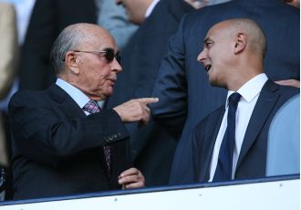 Tottenham owner demands Levy make a move on Kane, putting Man U back in the running.