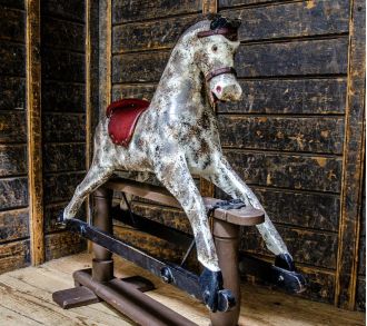 Great-granddaughter looking to sell rocking horse with a mysterious past.