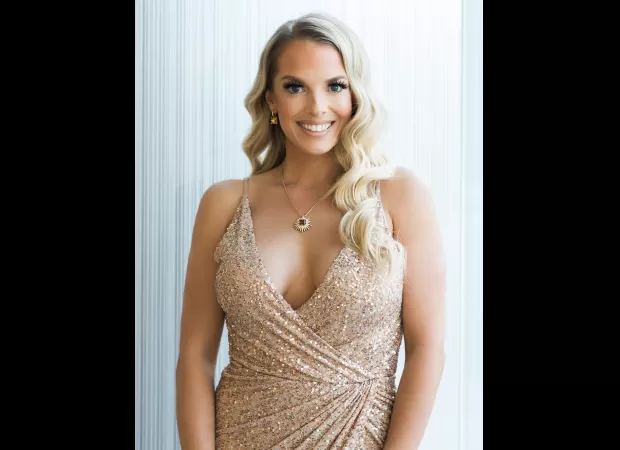 Steer clear of the cake smash trend to avoid starting your marriage off on the wrong foot.