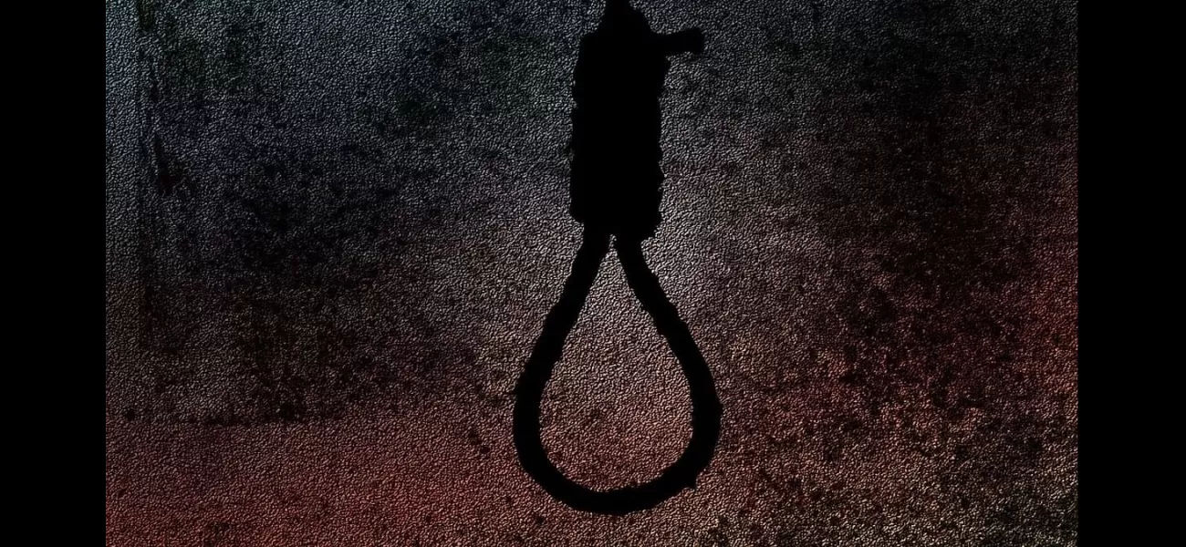 Man and sister-in-law hang themselves after an argument, woman dies in Bhopal.