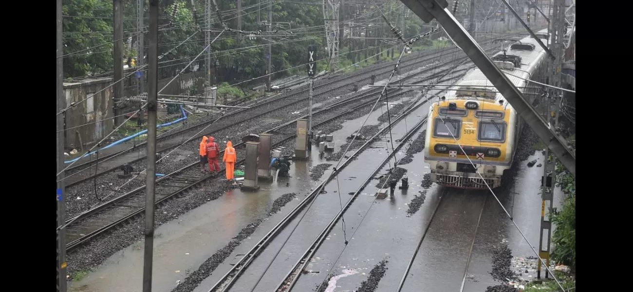 Mumbai rains: Red alert extended as heavy downpour continues, causing water logging in many areas.