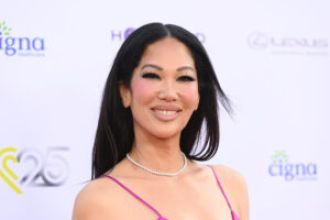 Kimora Lee Simmons sells Beverly Hills mansion for $16.5M.