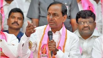 KCR establishes 15-member steering committee to ensure BRS's successful entry into Maharashtra.