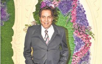 Dharmendra: 