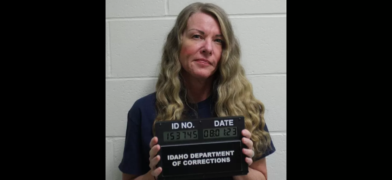 ‘Doomsday mom’ smirks in mugshot after receiving life sentence for killing her children.