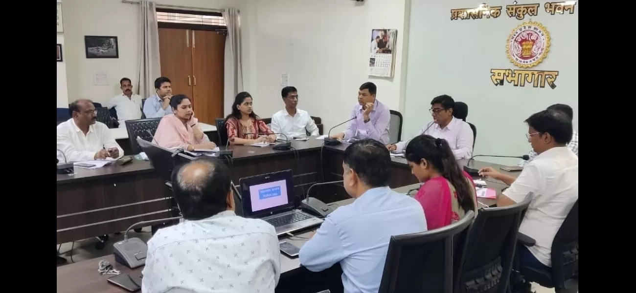 Collector assigns roles & responsibilities to new team of officials in Ujjain.