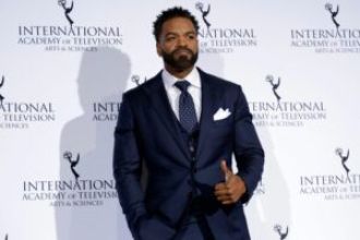 Method Man reflects on his past struggles with depression, and how he overcame it to become successful in his career.