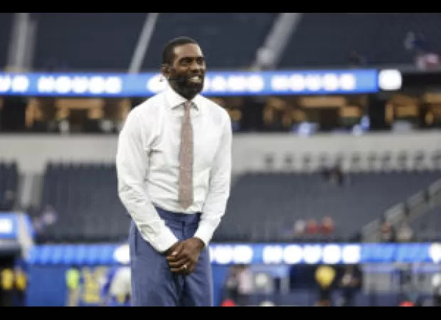 Randy Moss teams up with Chick-A-Boom to grow their business.