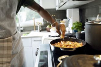 NJ couple's Food Network appearance boosted their pasta business success.