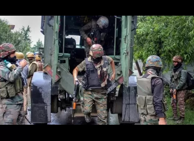 3 Army jawans killed in encounter with terrorists in Kulgam, J&K.