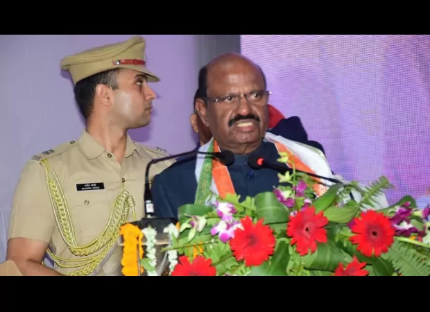 Gov proposes 'Peace Train' to lessen political tension in West Bengal.