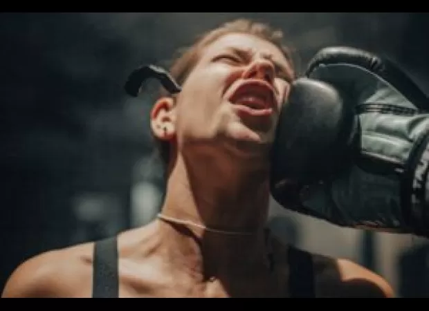 A fight between black and white people in Alabama is causing a stir online.