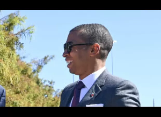 Mayor promises justice in response to viral video of Alabama brawl.