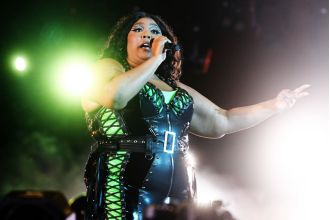 Six more people accuse Lizzo of creating a hostile work environment and not paying staff.
