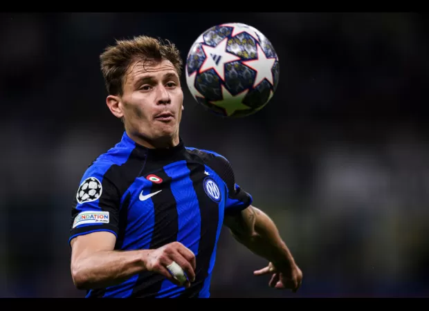 Arsenal looking to trade two players for Inter's Barella.