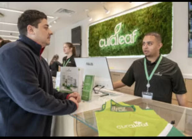 Judge orders halt to new cannabis dispensaries in NY.