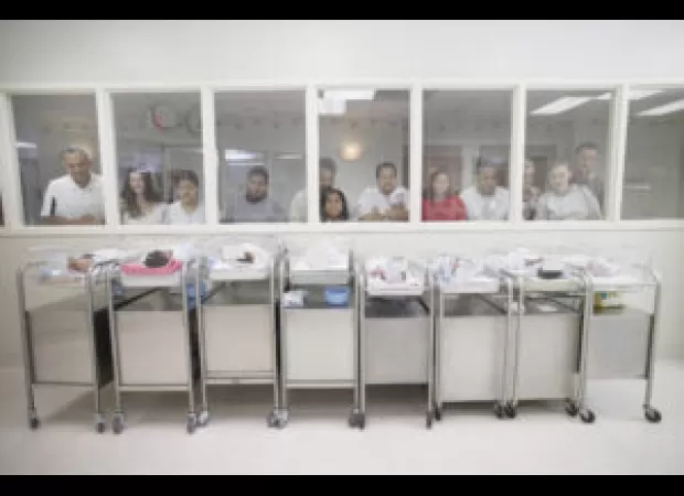 Milwaukee honors Black doctor who delivered over 10,000 babies with street name.