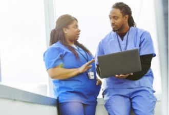 Chicago students offered 6 nursing programs from Black Nurse: BSN, DNP, MSN, RN-BSN, RN-MSN and Post Master's Certificate.