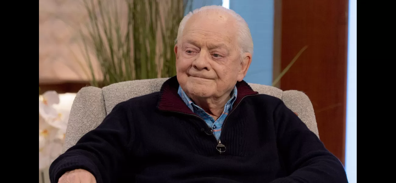 Sir David Jason, 83, must delay fan convention due to health concerns.