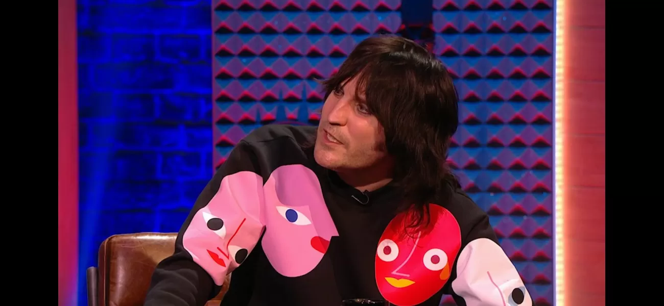 Noel Fielding confused after Lorraine Kelly spanked him.