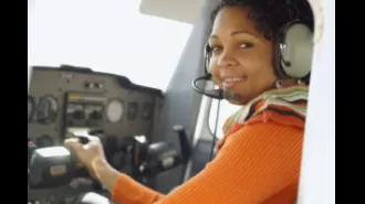 An 18-yr-old Black girl from South Side of NYC is the city's youngest certified pilot.