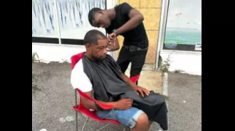 Memphis teens give free haircuts to those in need.