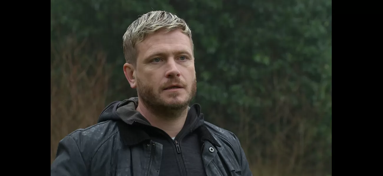 Actor leaves Emmerdale after 17 years due to lack of interesting storylines.