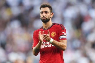 Bruno urges referee to apologize after Man U's loss to Spurs.