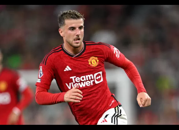 Ten Hag supports Mount to take on a new challenge at United.