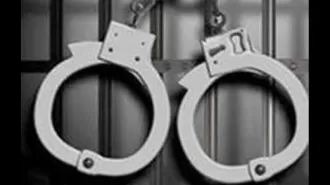 Two minors detained for vehicle theft, Rs 1.5L worth of goods seized.