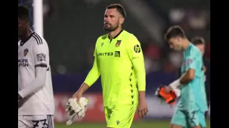 Ben Foster retires again after disappointing performance for Wrexham.