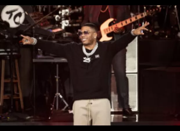 Nelly accused of owing a lot of money by St. Lunatics member Ali.