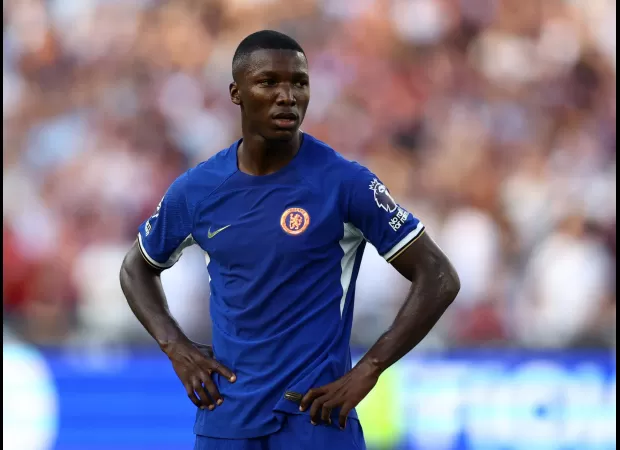 Carragher slams Caicedo's performance after his Chelsea debut, calling it a 