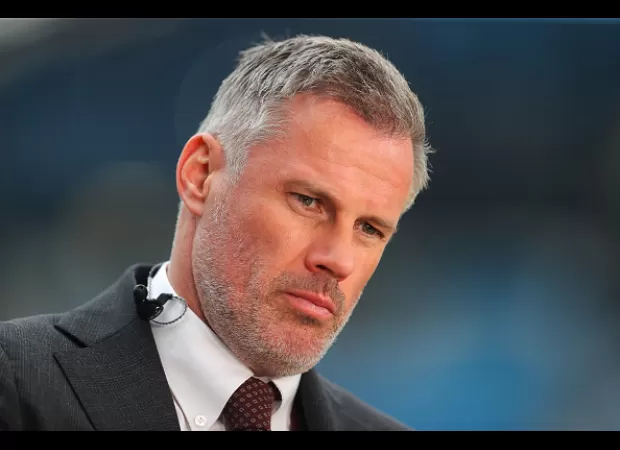 Carragher criticizes Chelsea's defense for their sloppy performance in loss to West Ham.