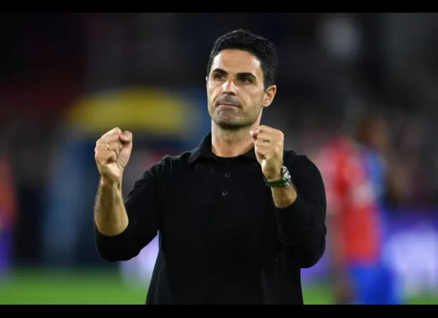 Mikel Arteta criticizes referees for the yellow card shown to Takehiro Tomiyasu in Arsenal's win. He claims it should've been 8v8.