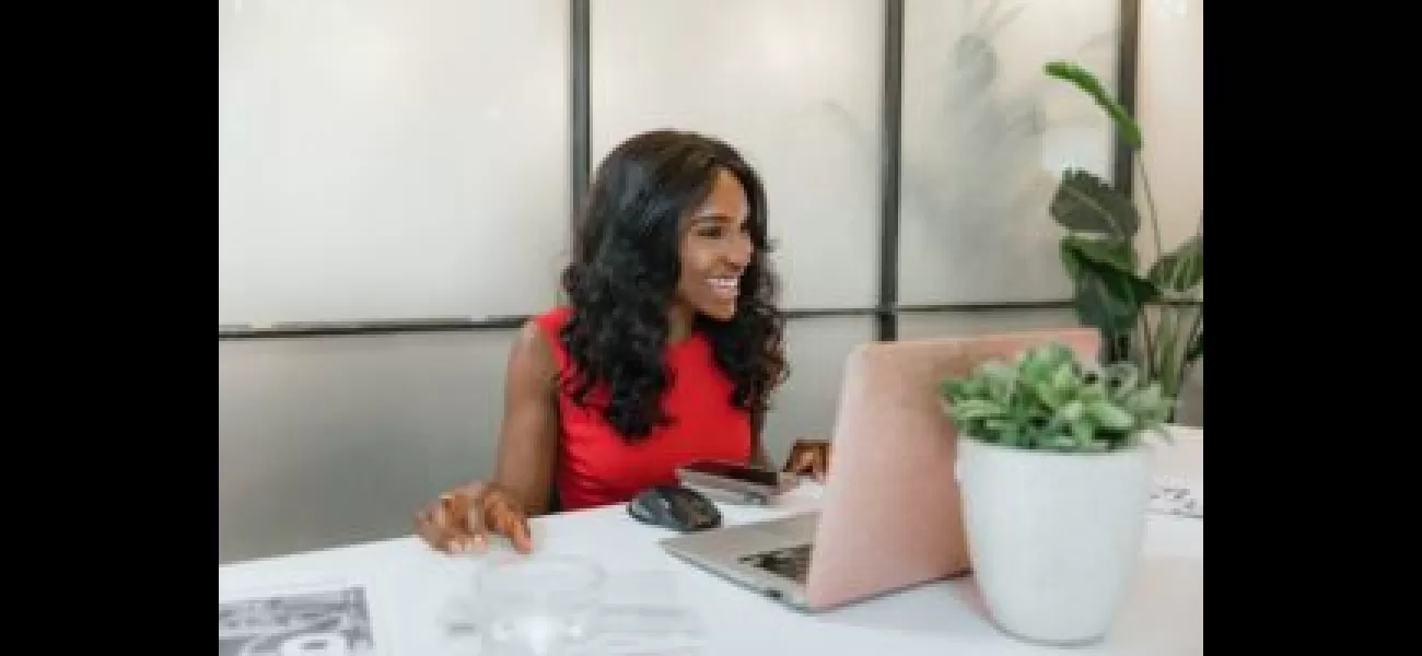 Discover how to start a side hustle from a Black woman's blog, with all the info needed to get started.
