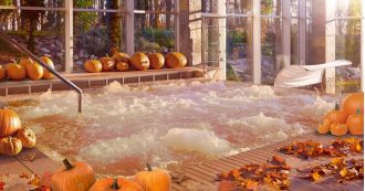 You can relax in a PSL-infused hot tub at this pumpkin spice-themed spa experience.