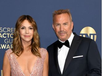 Ex-wife of Kevin Costner demands $129,000+ in child support in ongoing divorce battle.