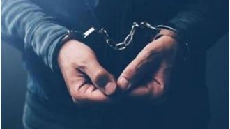 Police in Mumbai seized ₹6 lakh worth of Mephedrone and took one person into custody.