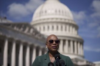 Ramaswamy compares Pressley to a KKK leader during a campaign event.