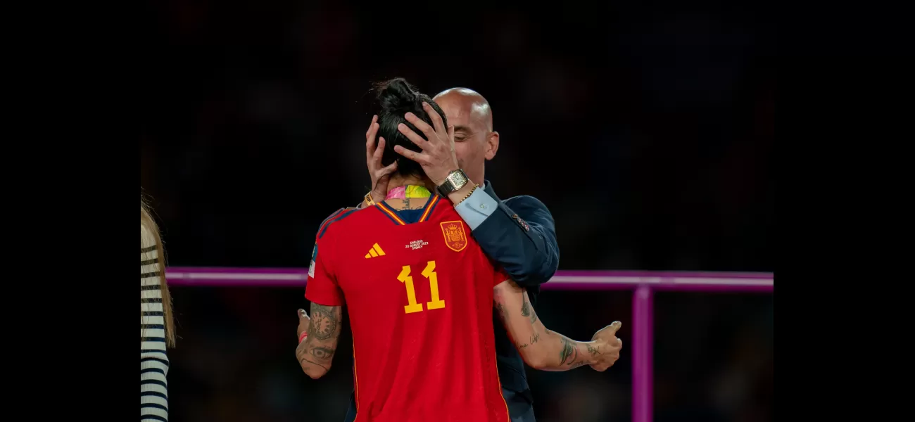 BBC News made an embarrassing mistake when a legendary footballer was shown instead of a controversial kiss between Spanish FA officials.