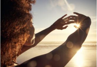 Traveling for business can be a great opportunity for Black solopreneurs to grow their network and business.

Business travel can be a great way for Black solopreneurs to expand their network & grow their business.